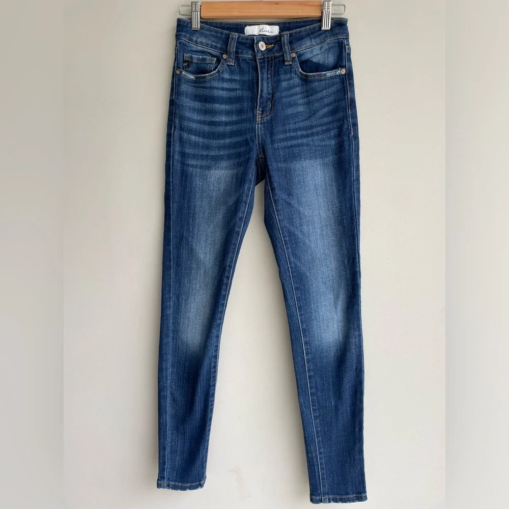 Kancan skinny mid rise estilo jeans